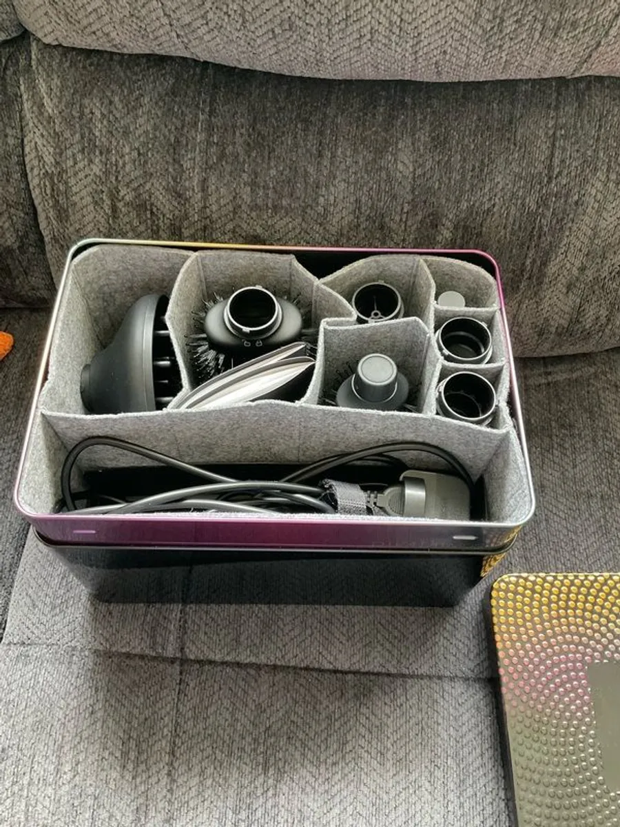 Diva Pro Atmos hair styling set in box - Image 1