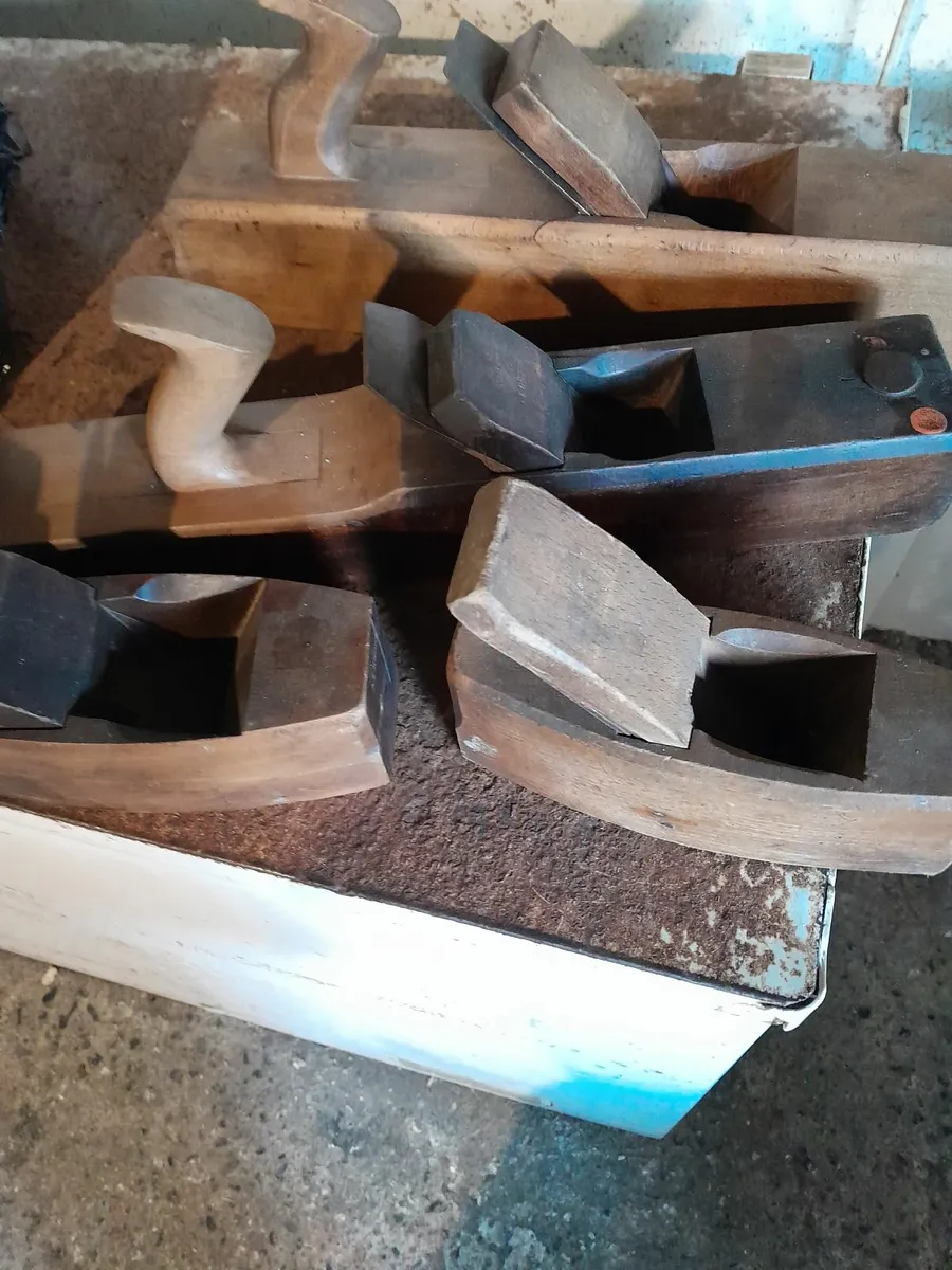 Four vintage wood planes - Image 4