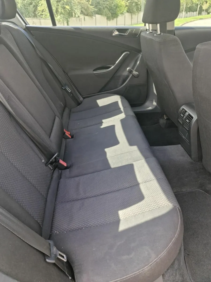 Volkswagen Passat 2008 - Image 3