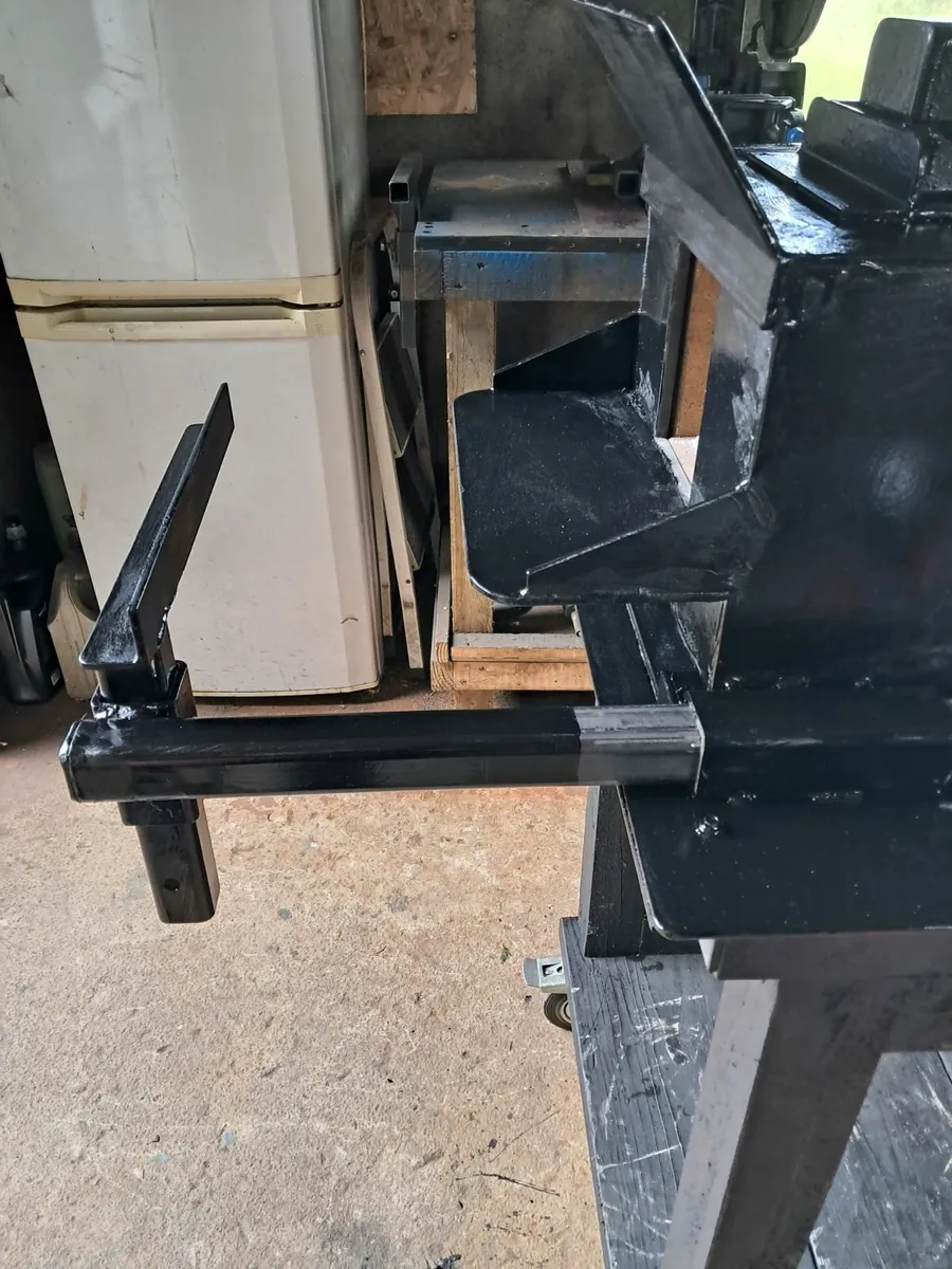 Blacksmith,bladesmith gas forge - Image 4