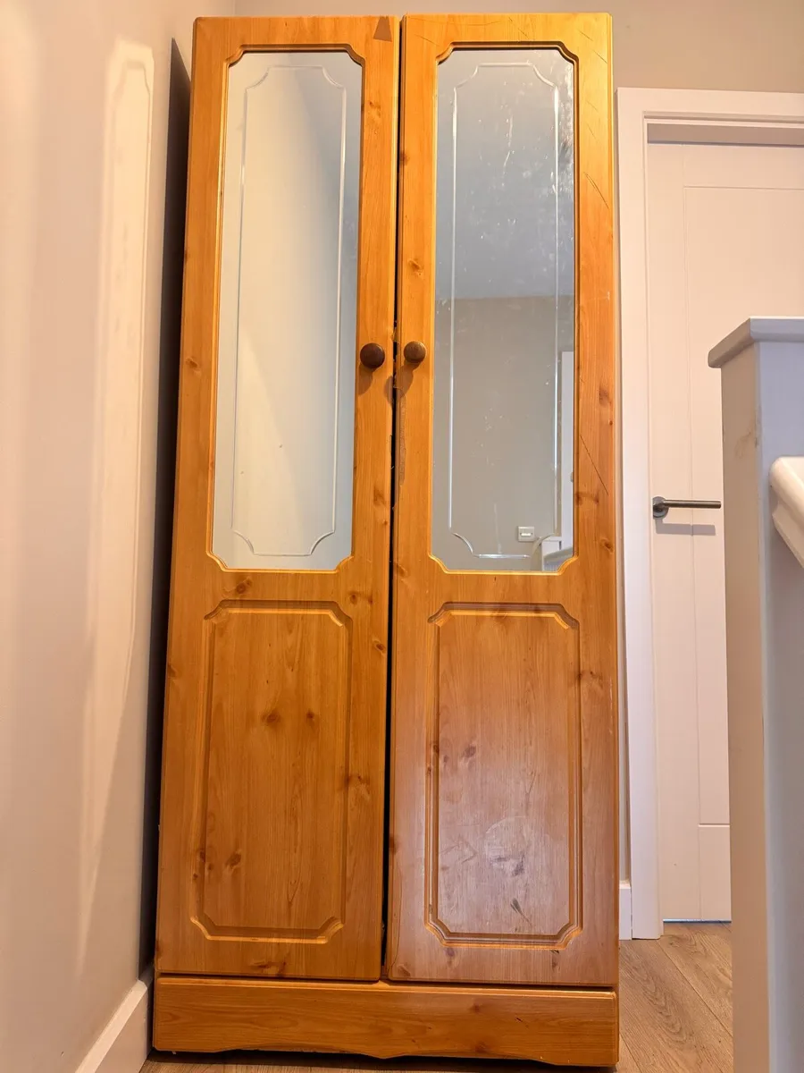 Double Glass Wardrobe - Image 3