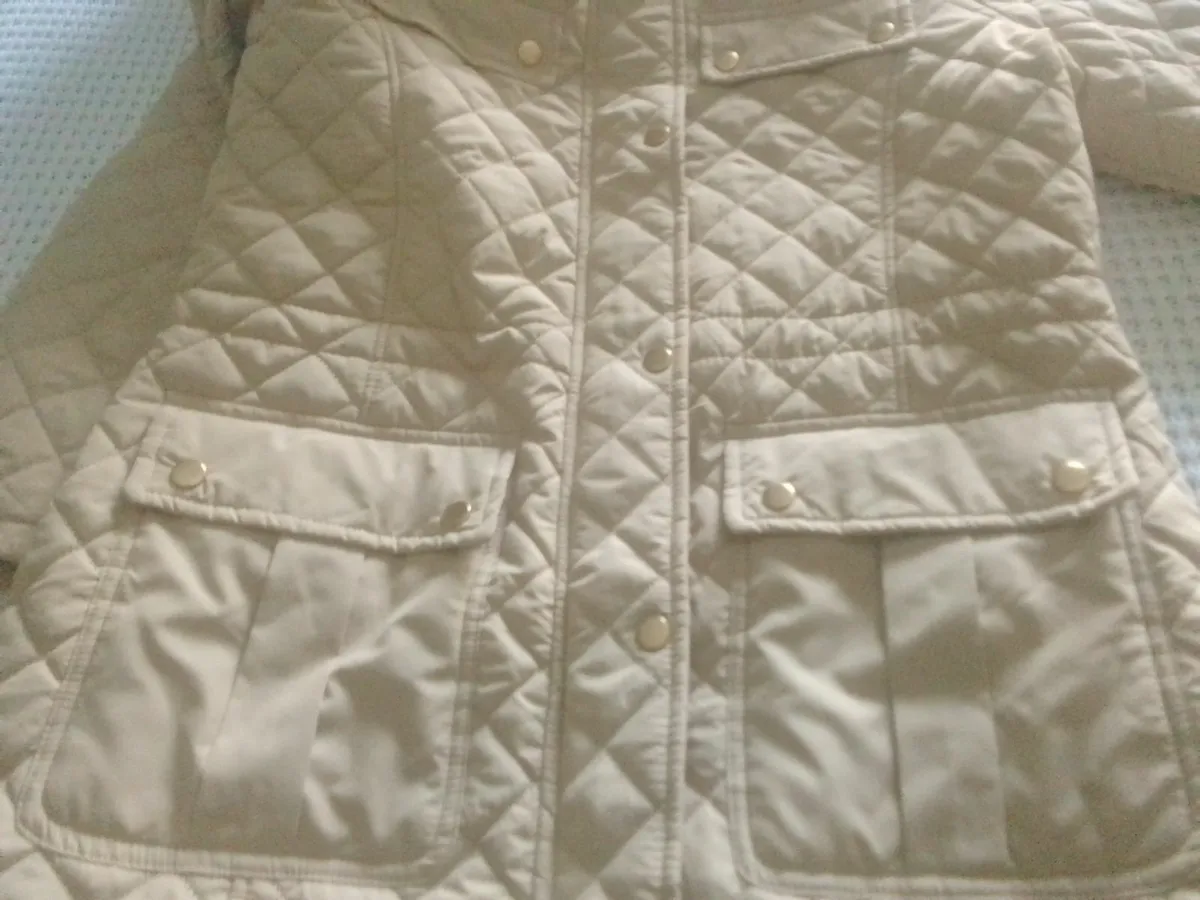 CREAM LIGHT PADDED FUR RIM  PARKA COAT SIZE 14 NEW - Image 4