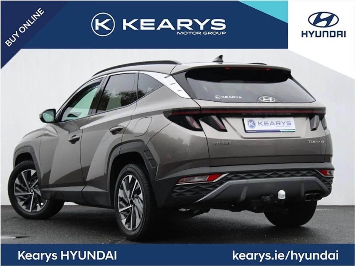 Hyundai Tucson 2WD Executive Plus - Image 2
