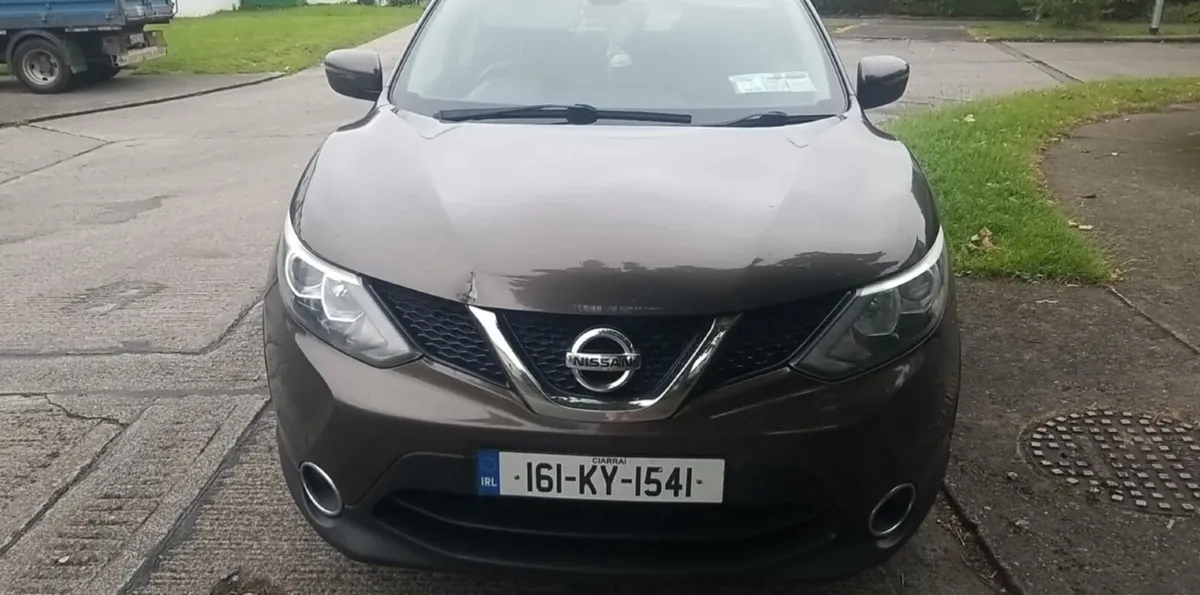 Nissan Qashqai 2016 low mileage - Image 3
