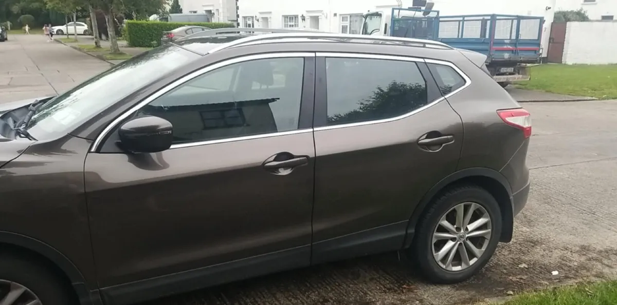 Nissan Qashqai 2016 low mileage - Image 4