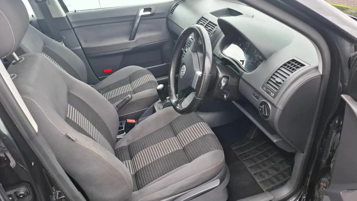 Volkswagen Polo 2008 - Image 3