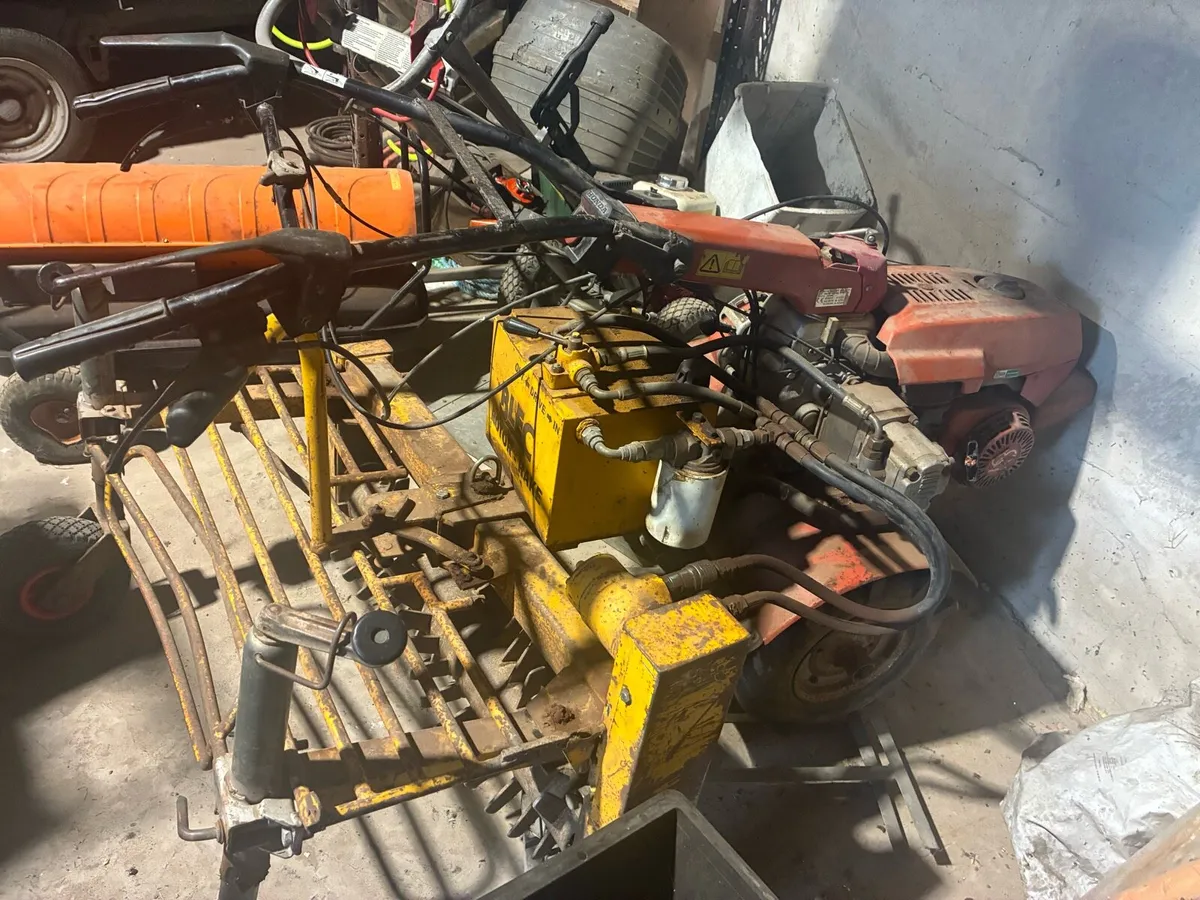 Blec stone rake - Image 1