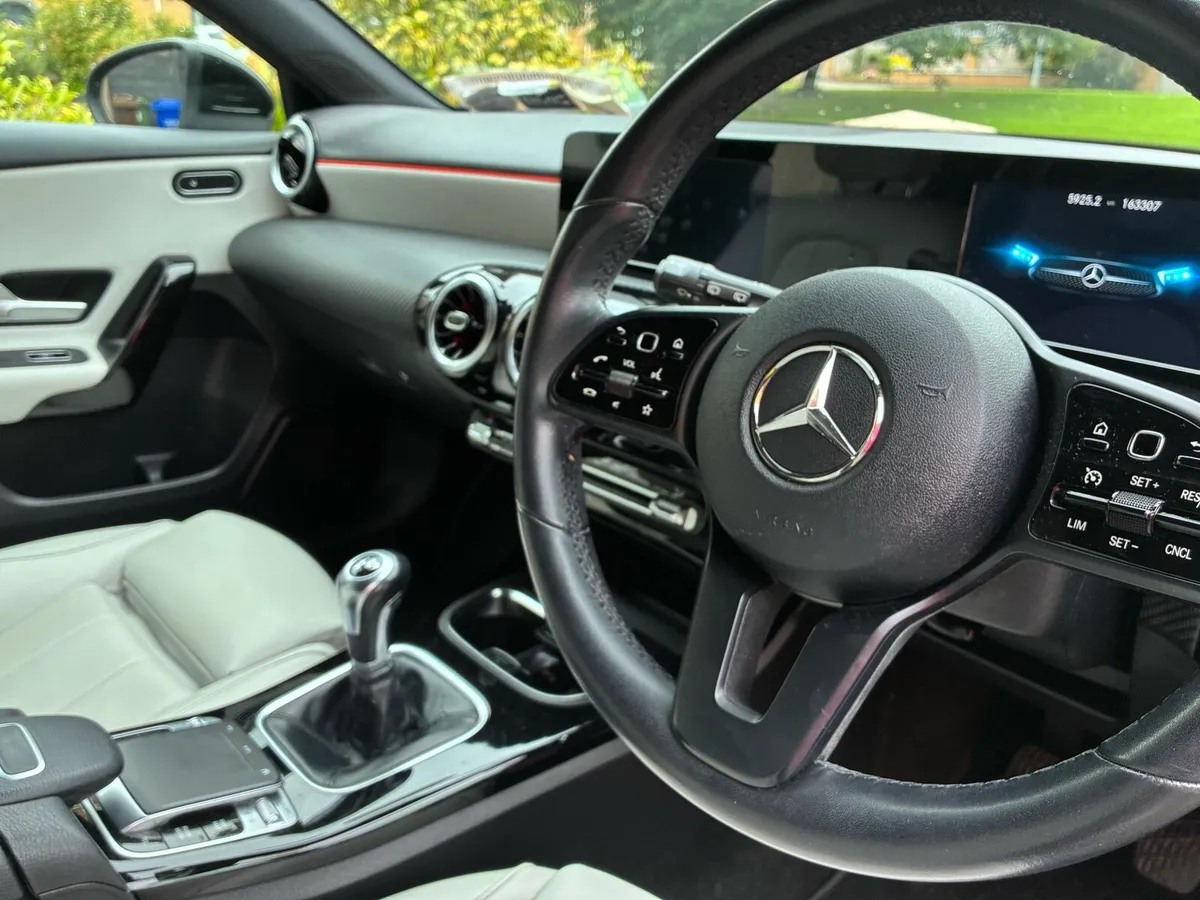 191 Mercedes A-Class A160 1.3L Petrol - Image 3