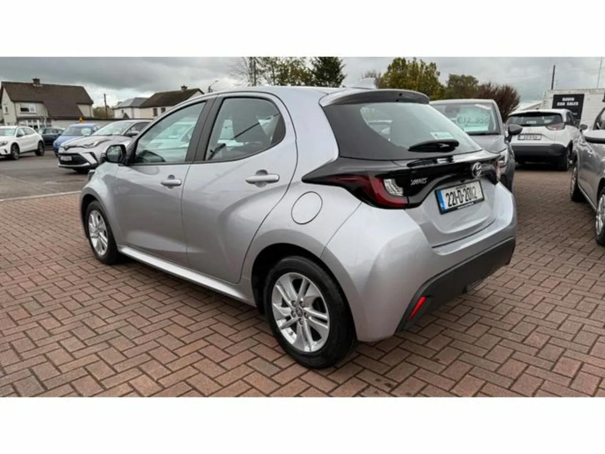 Toyota Yaris 1.0 Luna 4DR - Image 3