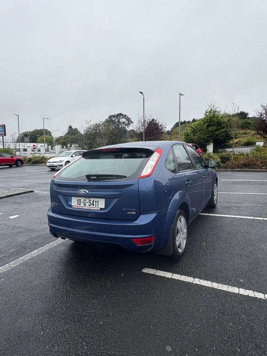 Ford focus 2010 - Image 3