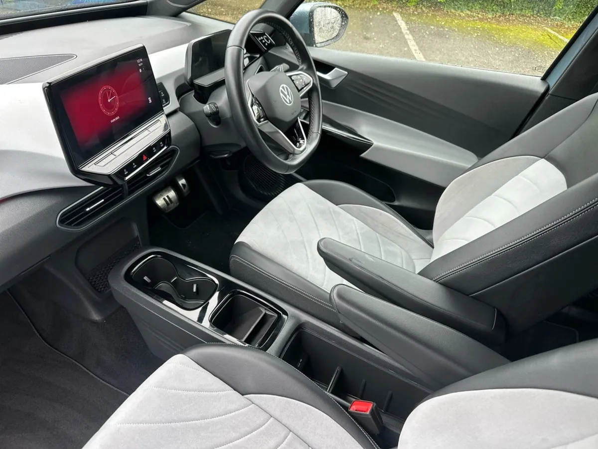 Volkswagen ID.3 Life DX 58kwh 204HP - Image 3