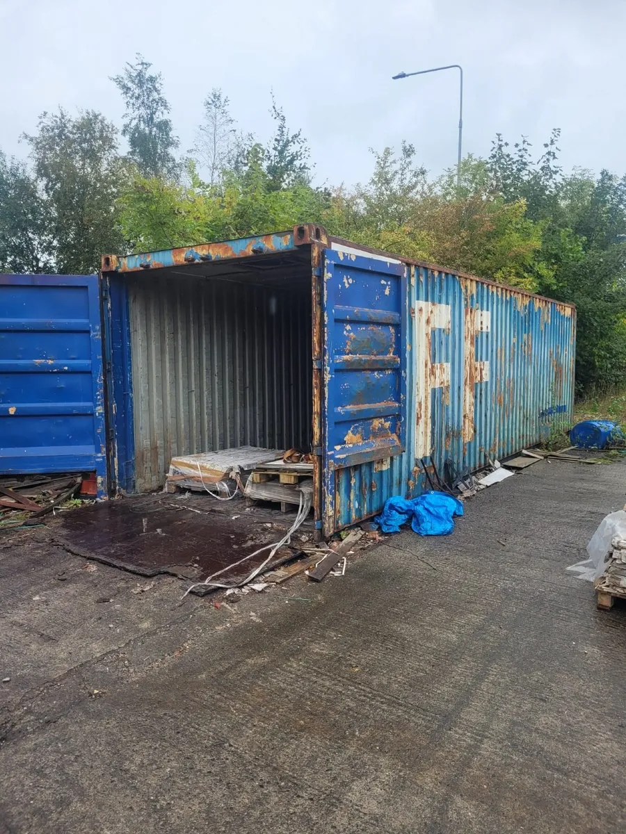 30ft Container - Image 1