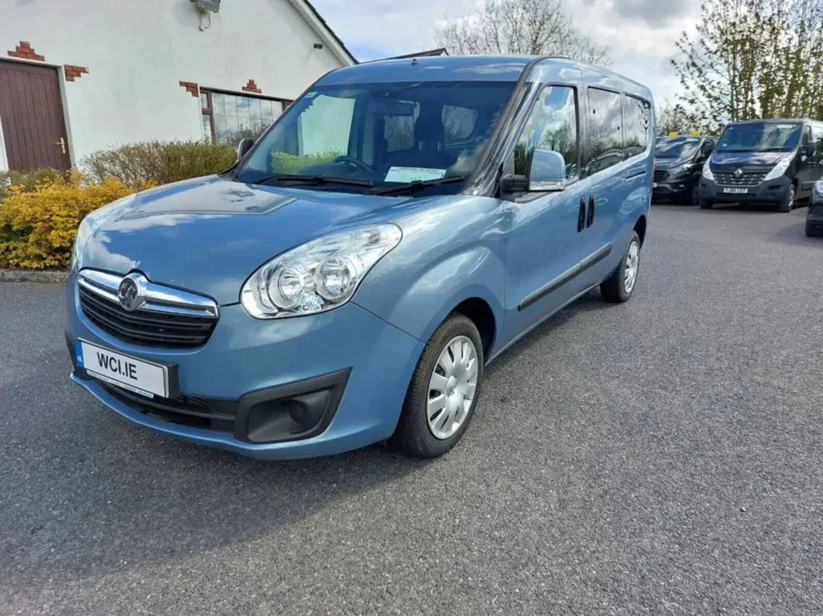 Wheelchair Car Vauxhall Combo - Image 3