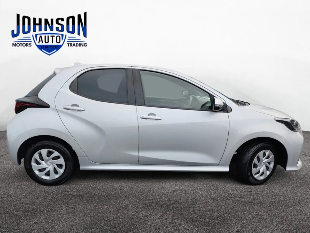 Toyota Yaris 1.0 Petrol Auto - Image 4