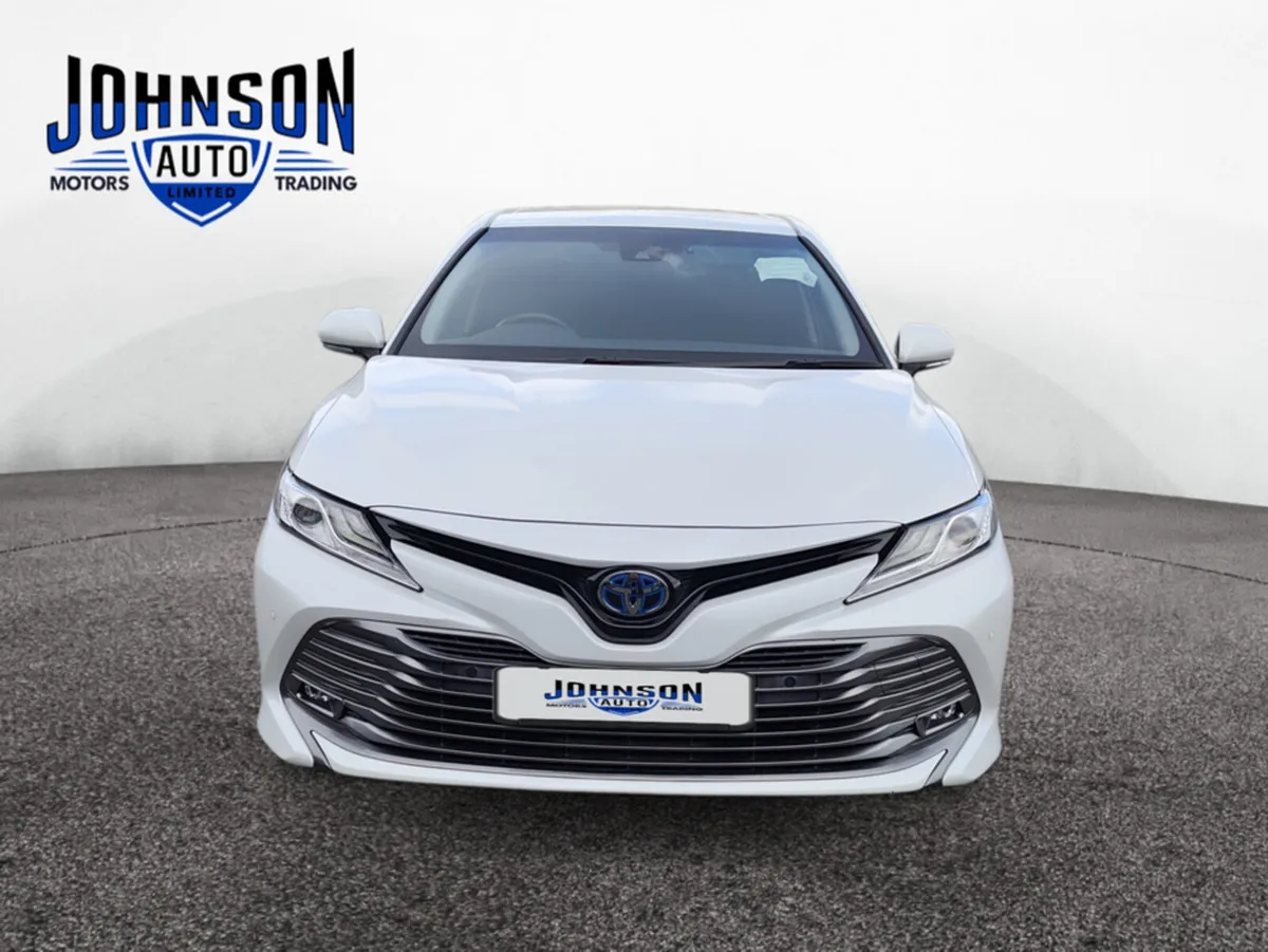 Toyota Camry 2.5 Petrol Hybrid Saloon - Image 4