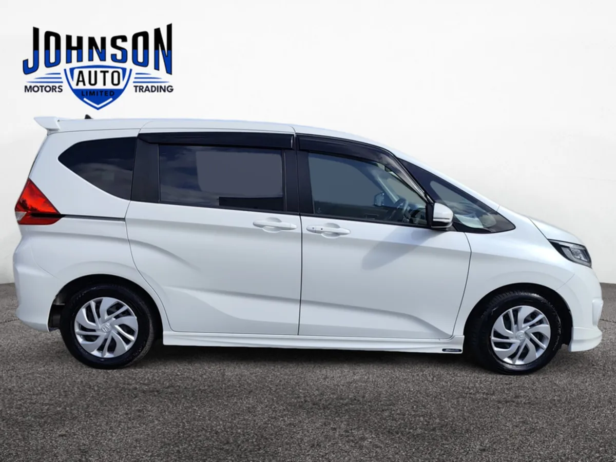 Honda Freed 1.5 Petrol Auto - Image 2