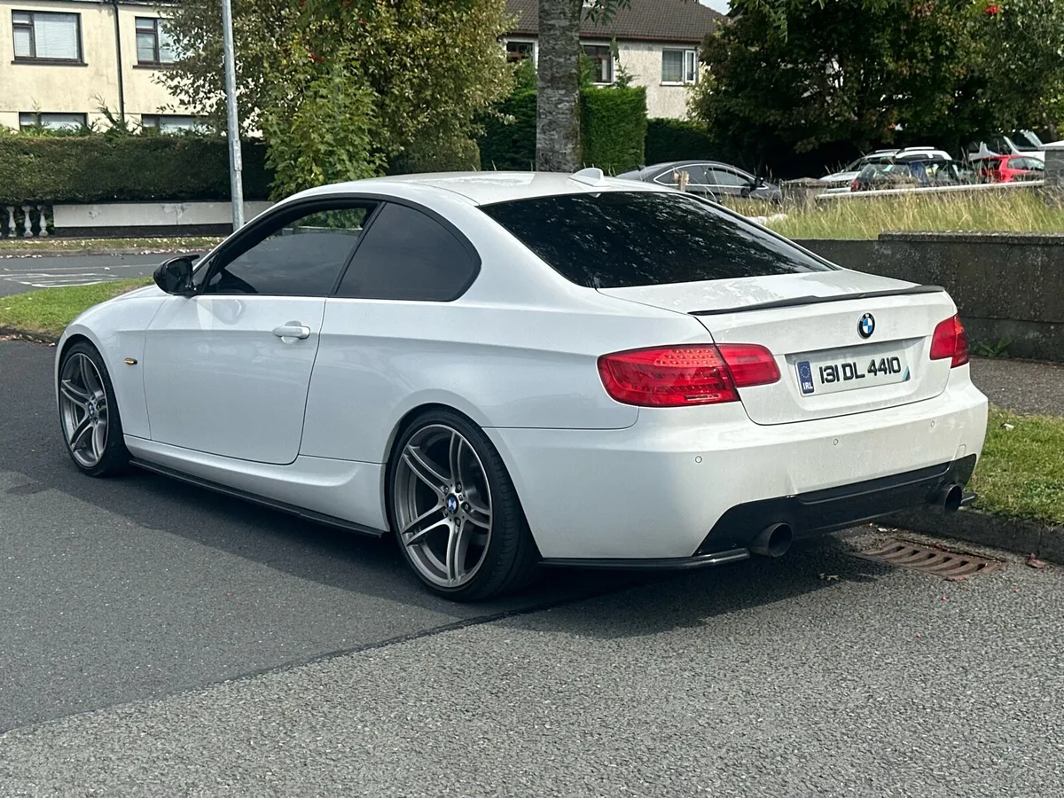 BMW e92 320d Automatic - Image 2