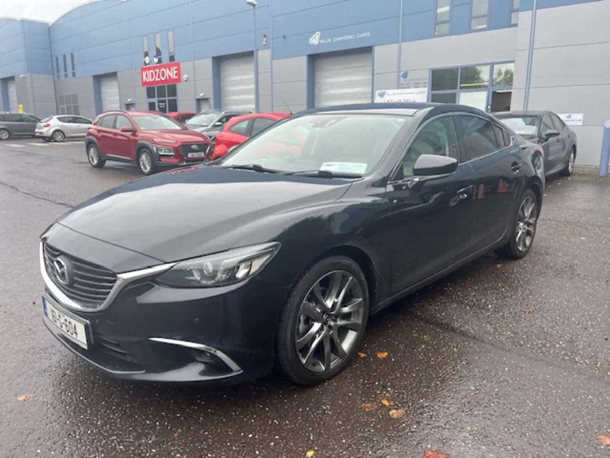 2.2 D 4DR 150PS PLATINUM TOP SPEC - Image 3
