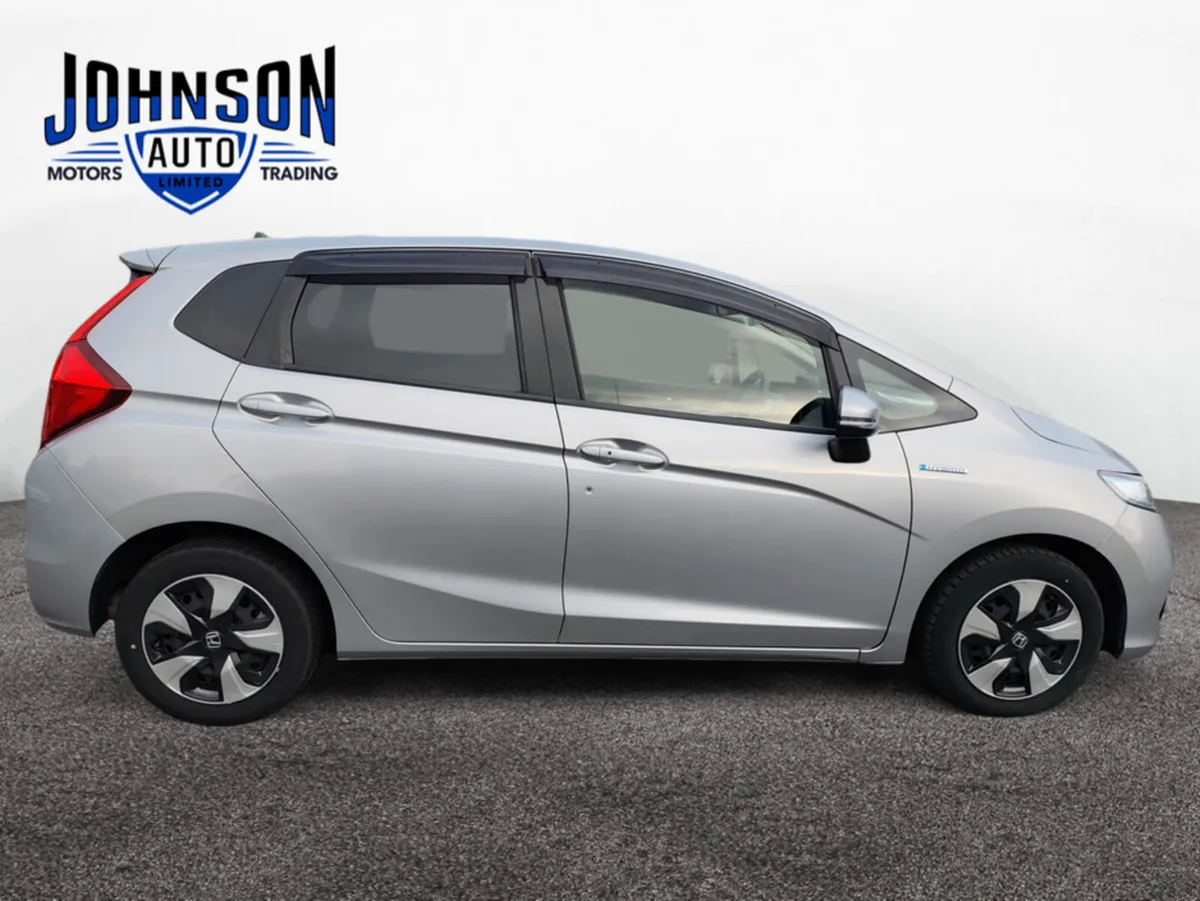 Honda Fit 1.5 Petrol Auto - Image 3