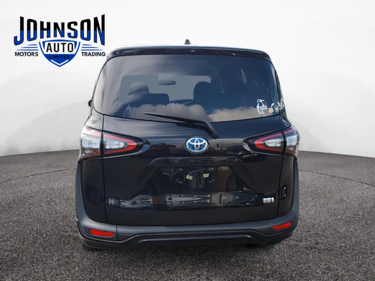 Toyota Sienta 1.5 Petrol Auto - Image 4