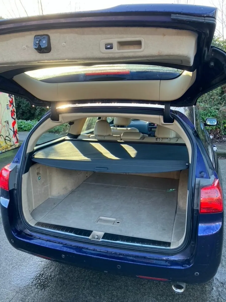 Honda Accord 2004 - Image 3