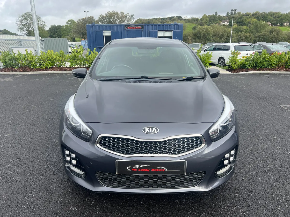 2018 Kia Ceed GT Line 1.6 ISG CRDI - Image 3