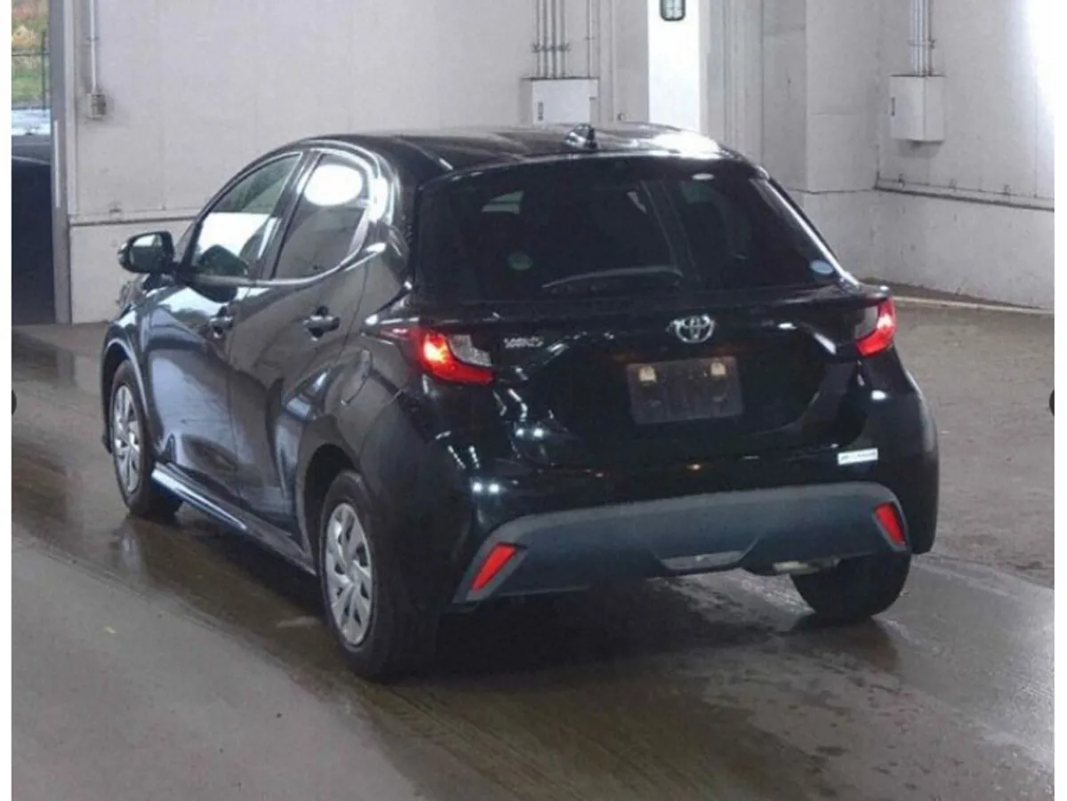 Toyota Yaris 1.0 Petrol Auto - Image 4