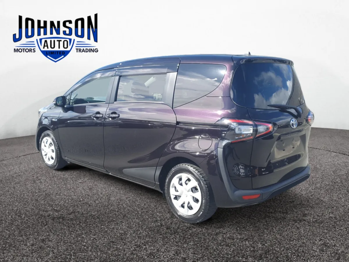 Toyota Sienta 1.5 Petrol Auto - Image 4