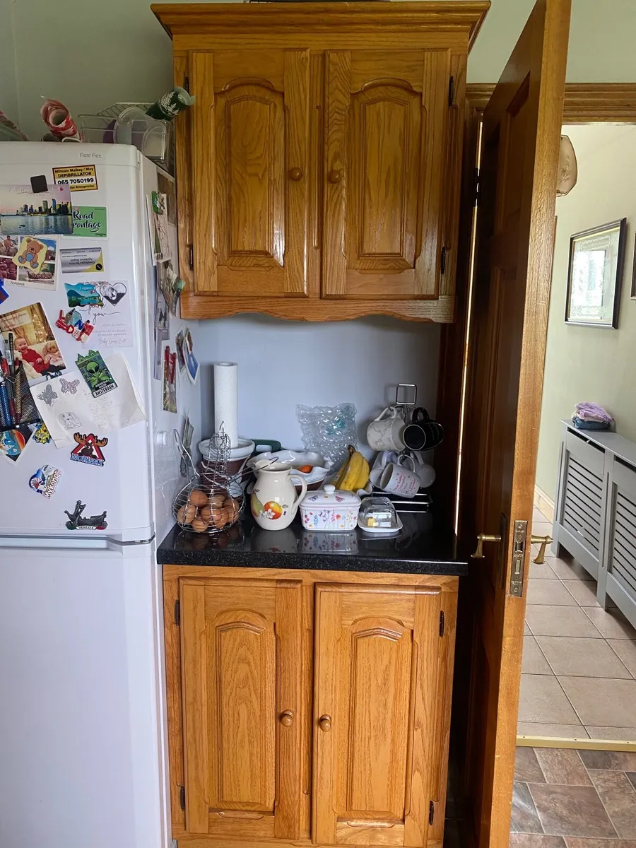 Cabinet - Image 4