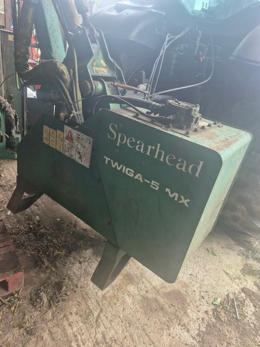 Hedge cutter - Image 2