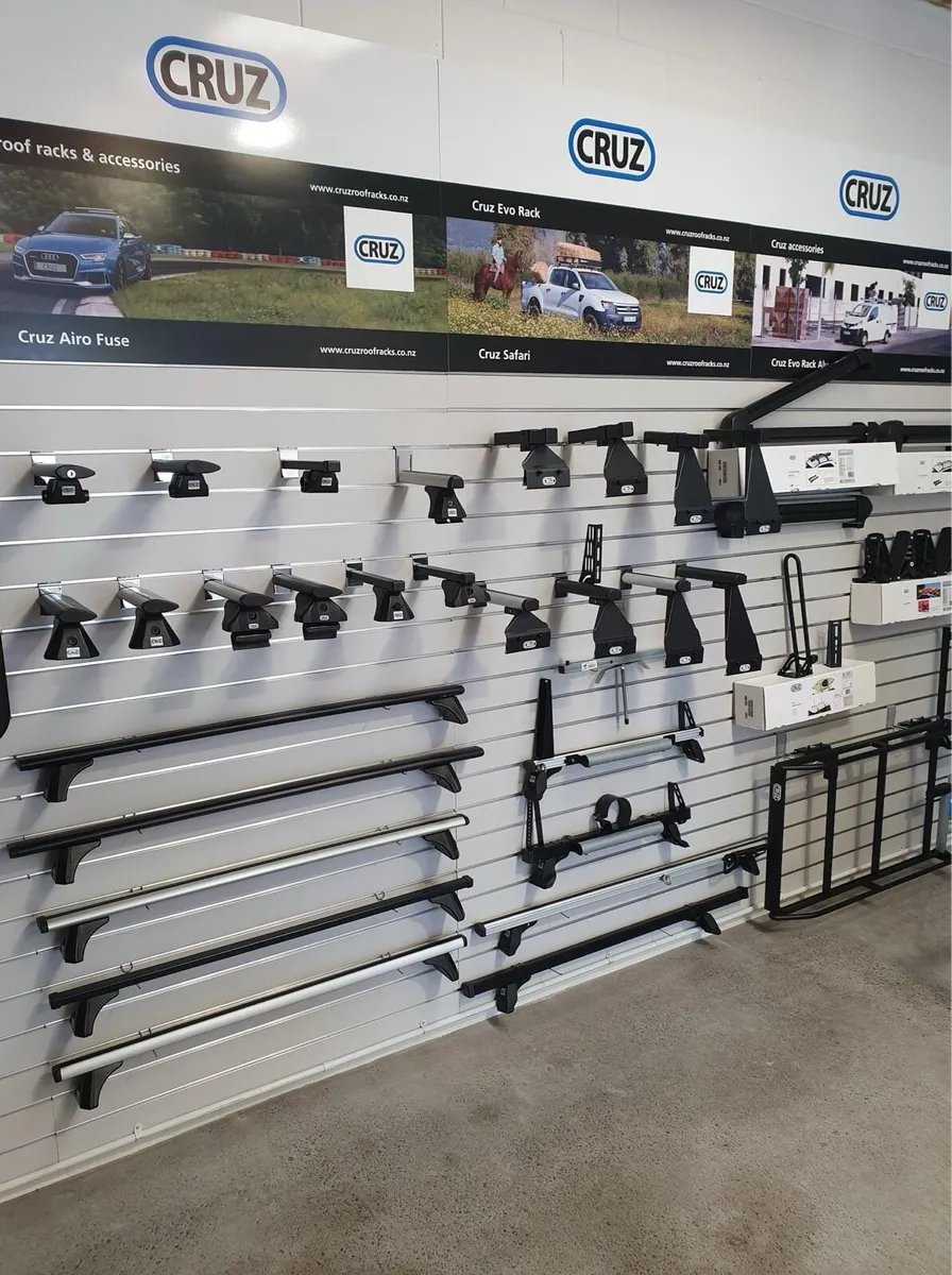 Roof Bars & Accessories • DirectAutoParts.ie - Image 1