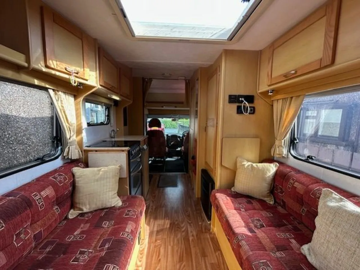 Elddis Suntor 400 -2004 - 4 Berth - U Shape Lounge - Image 3