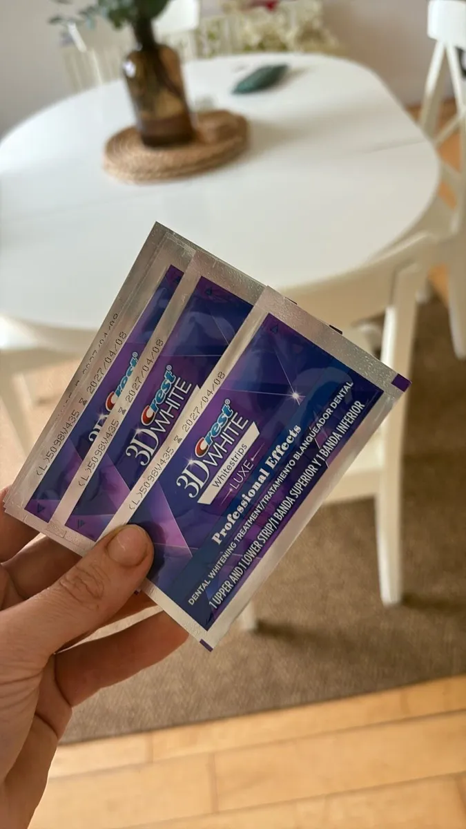 Crest 3d whitening strips