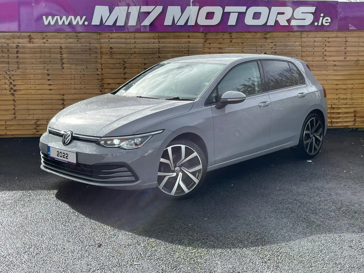2022 GREY VOLKSWAGEN GOLF LOW KM - Image 2