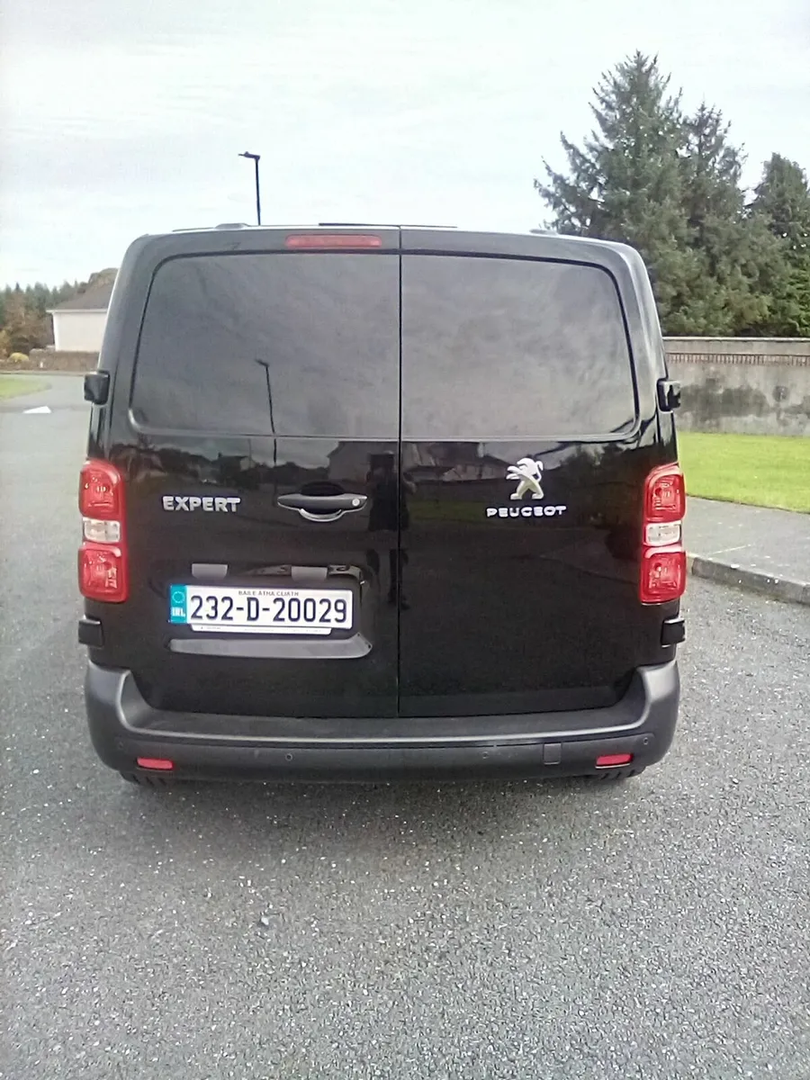Peugeot Expert 2023 - Image 2