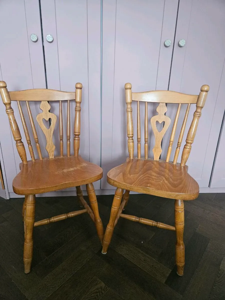 Pair of Solid Windsor Dining Chairs Heart Ba - Image 1