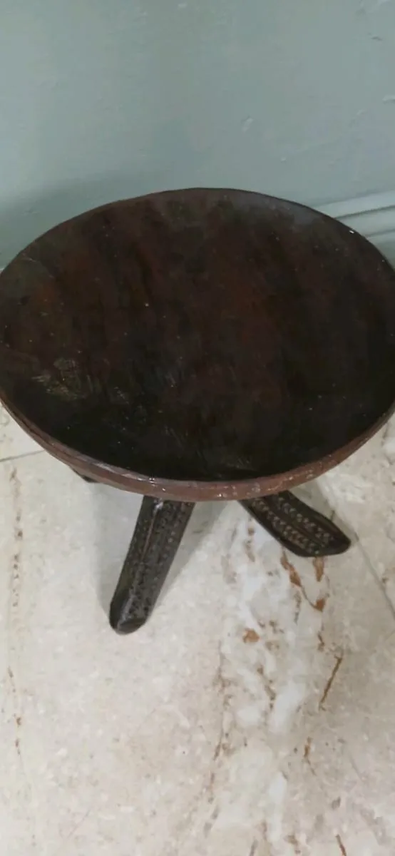 An Igbo African Chieftains Stool - Image 2
