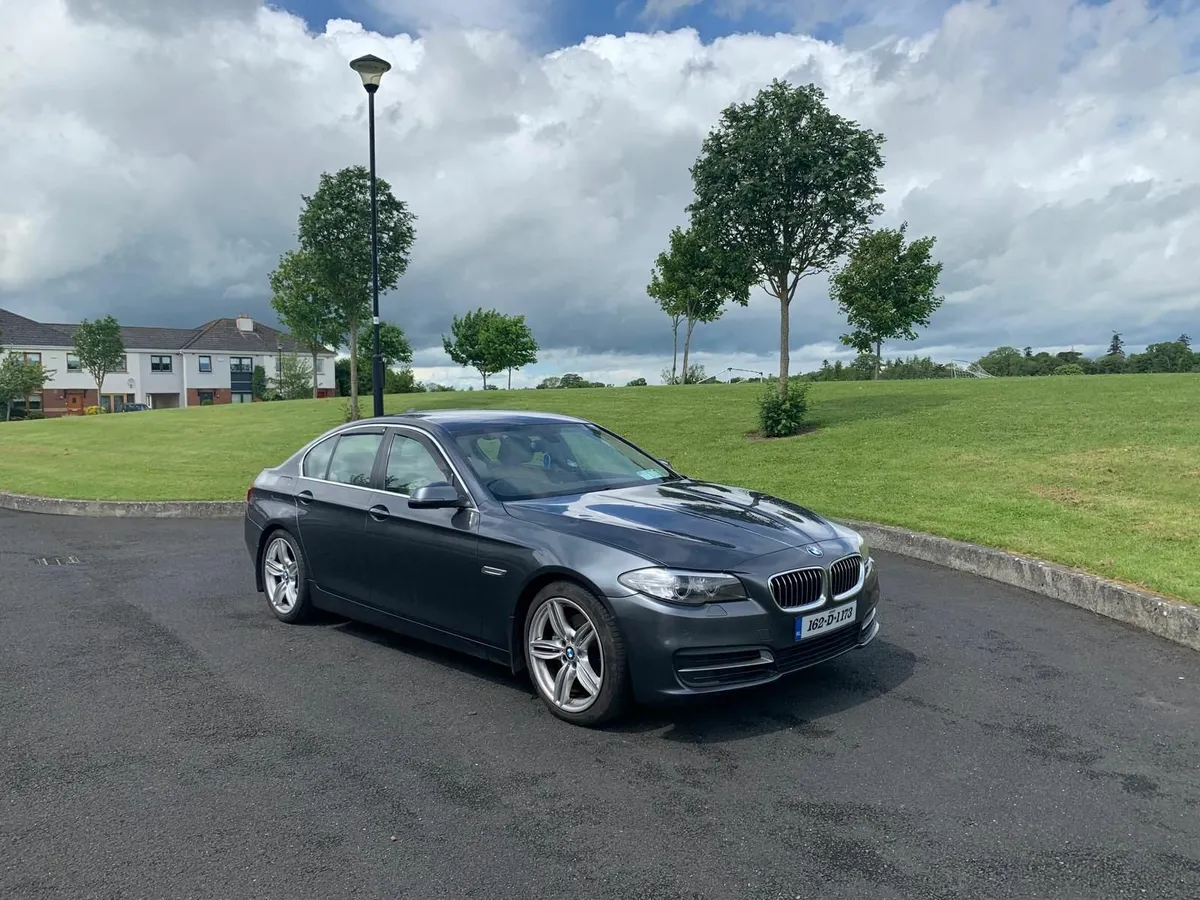 BMW 5-Series 2016 - Image 4
