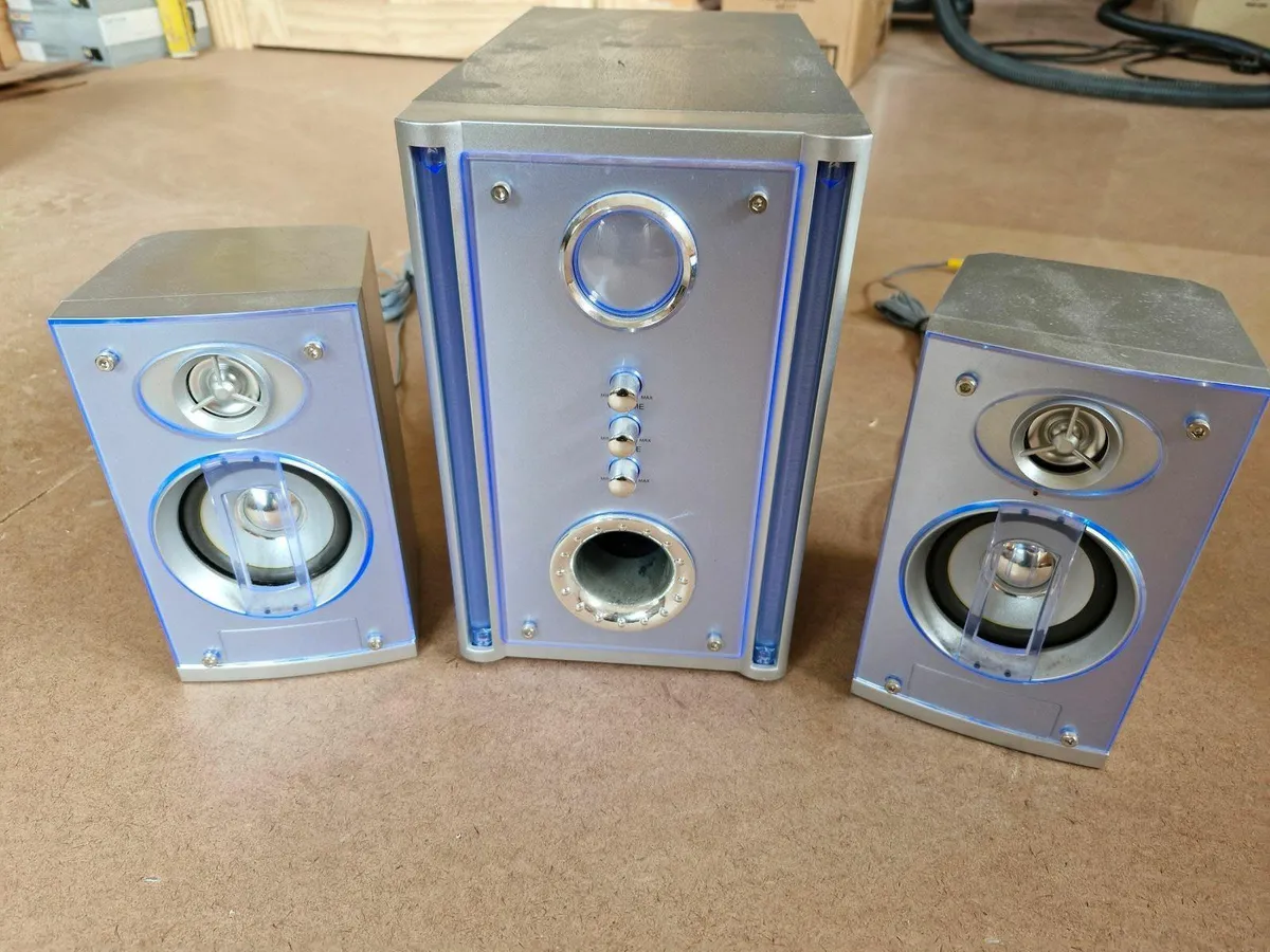 S3-001 2.1 Stereo Speakers with Subwoofer - Image 1