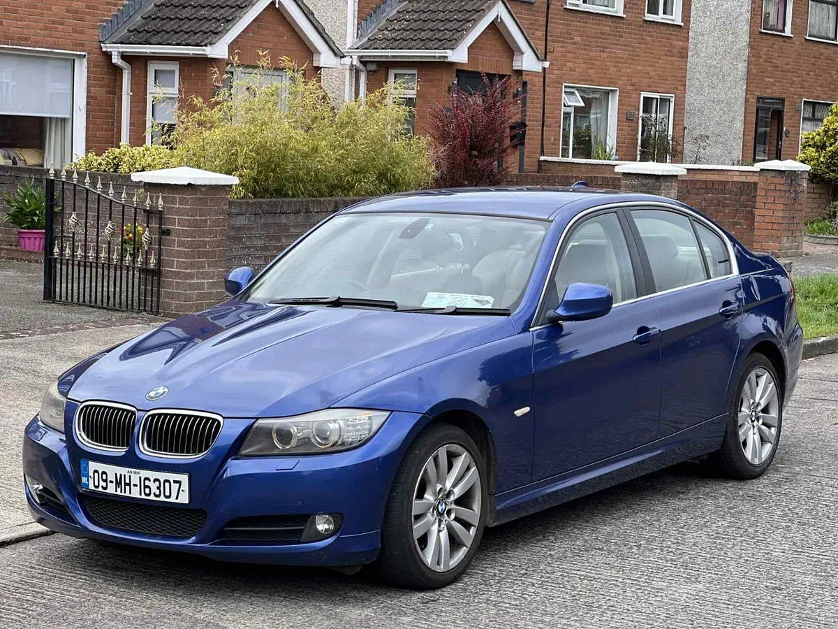 BMW 325 3.0 Diesel LCI NCT 08-26 Tax 11-25 - Image 3