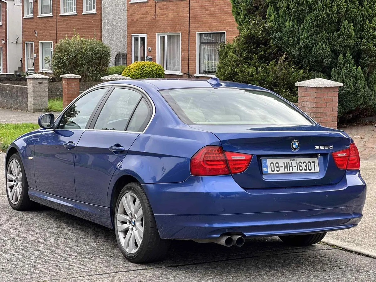 BMW 325 3.0 Diesel LCI NCT 08-26 Tax 11-25 - Image 4