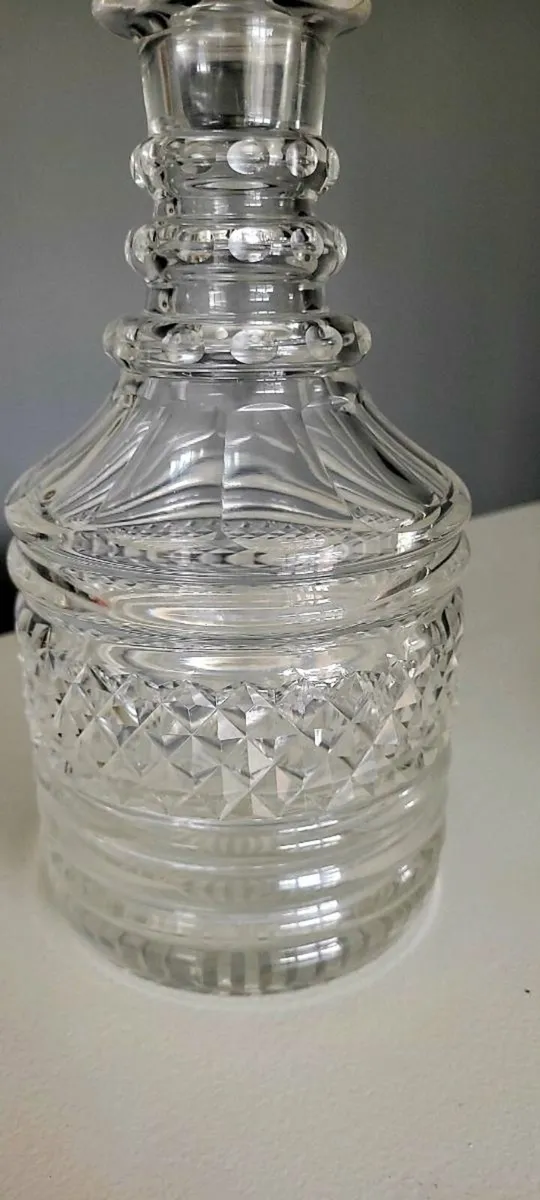 GLASS DECANTER - Image 3
