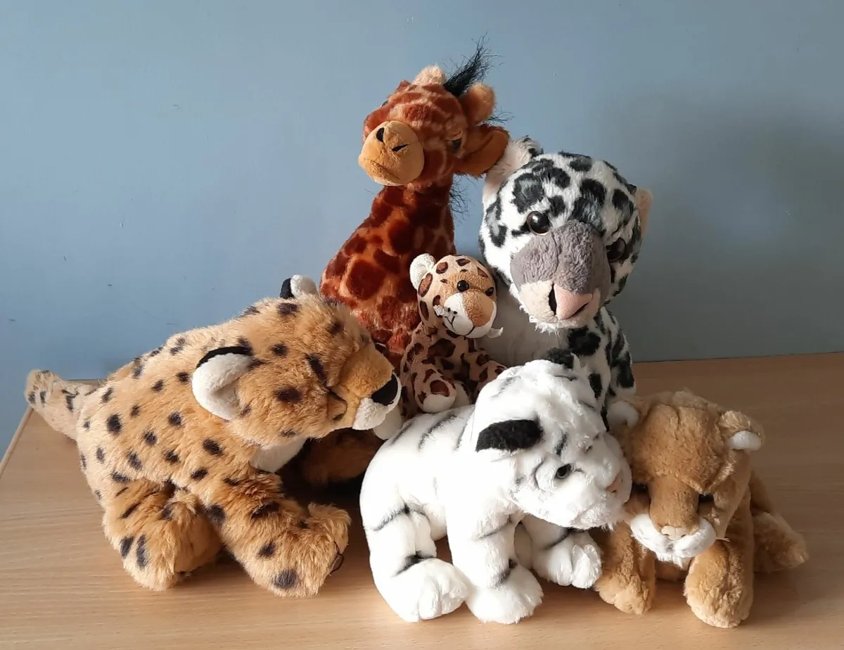 Collection of 6 Plush Safari Animals (3+ years) - Image 2