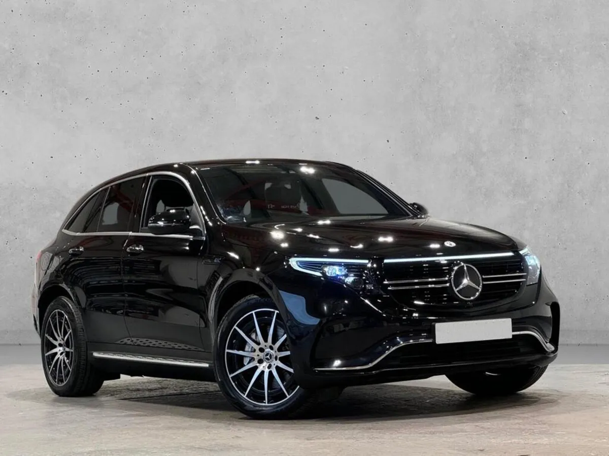 211 Mercedes EQC 400 Amg Line 4Matic - Image 2