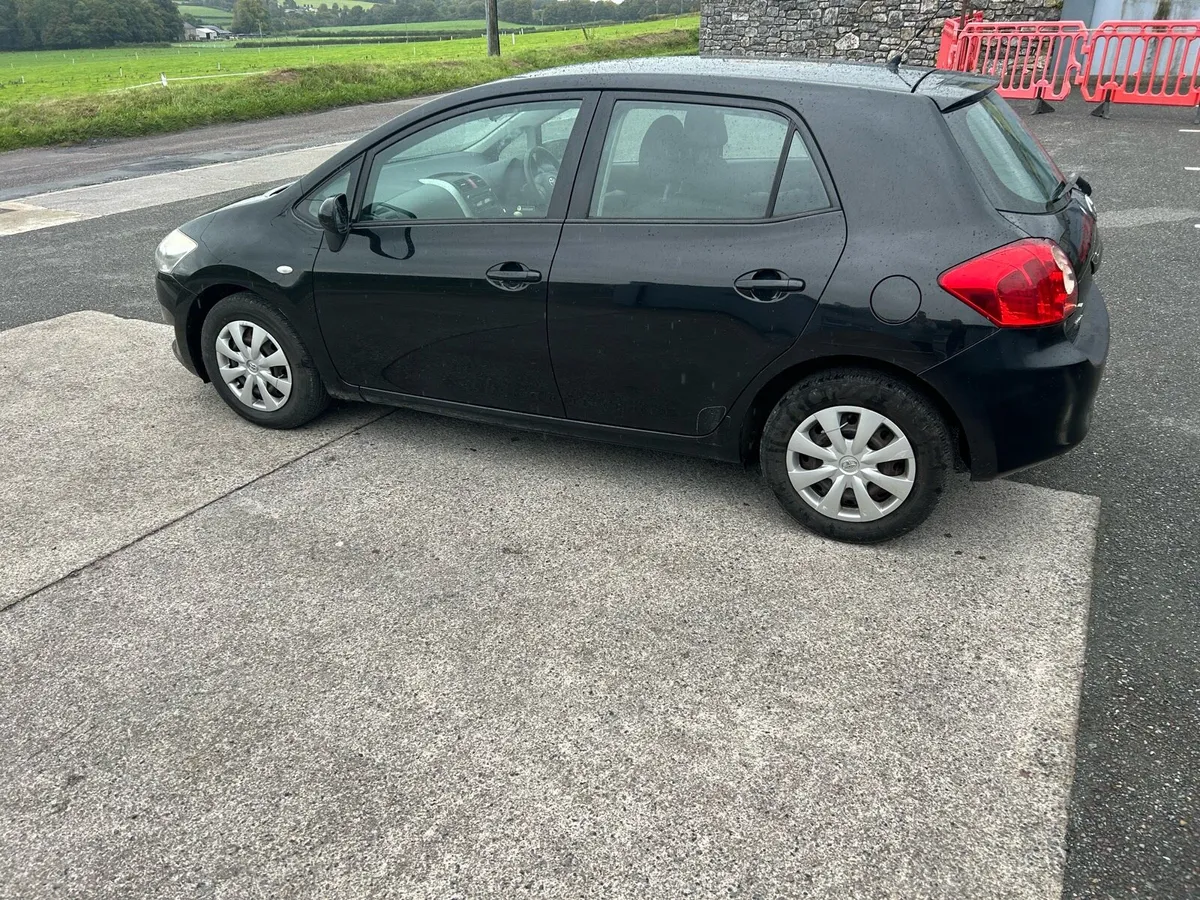 Toyota Auris - Image 3