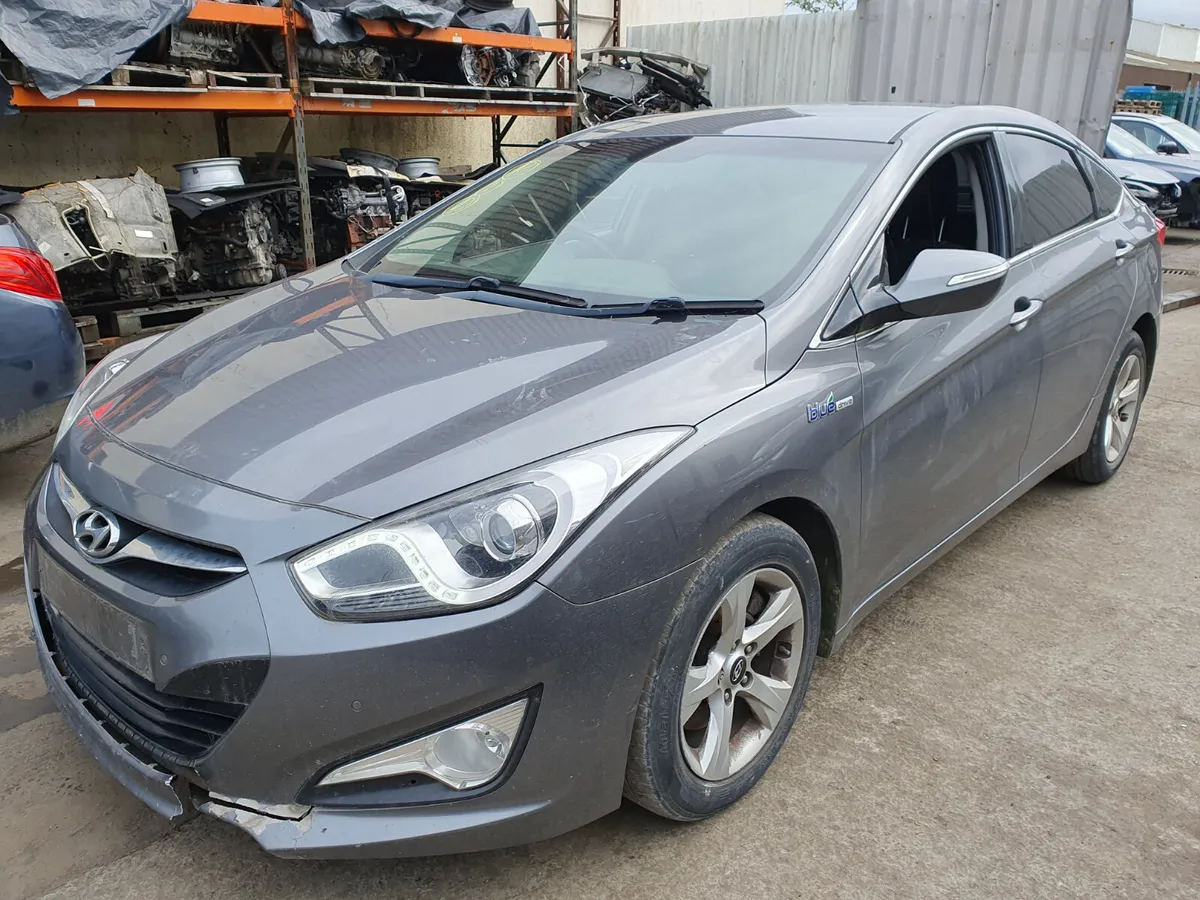 14 HYUNDAI I40  1.7 CRDI (D4FD) FOR BREAKING - Image 1