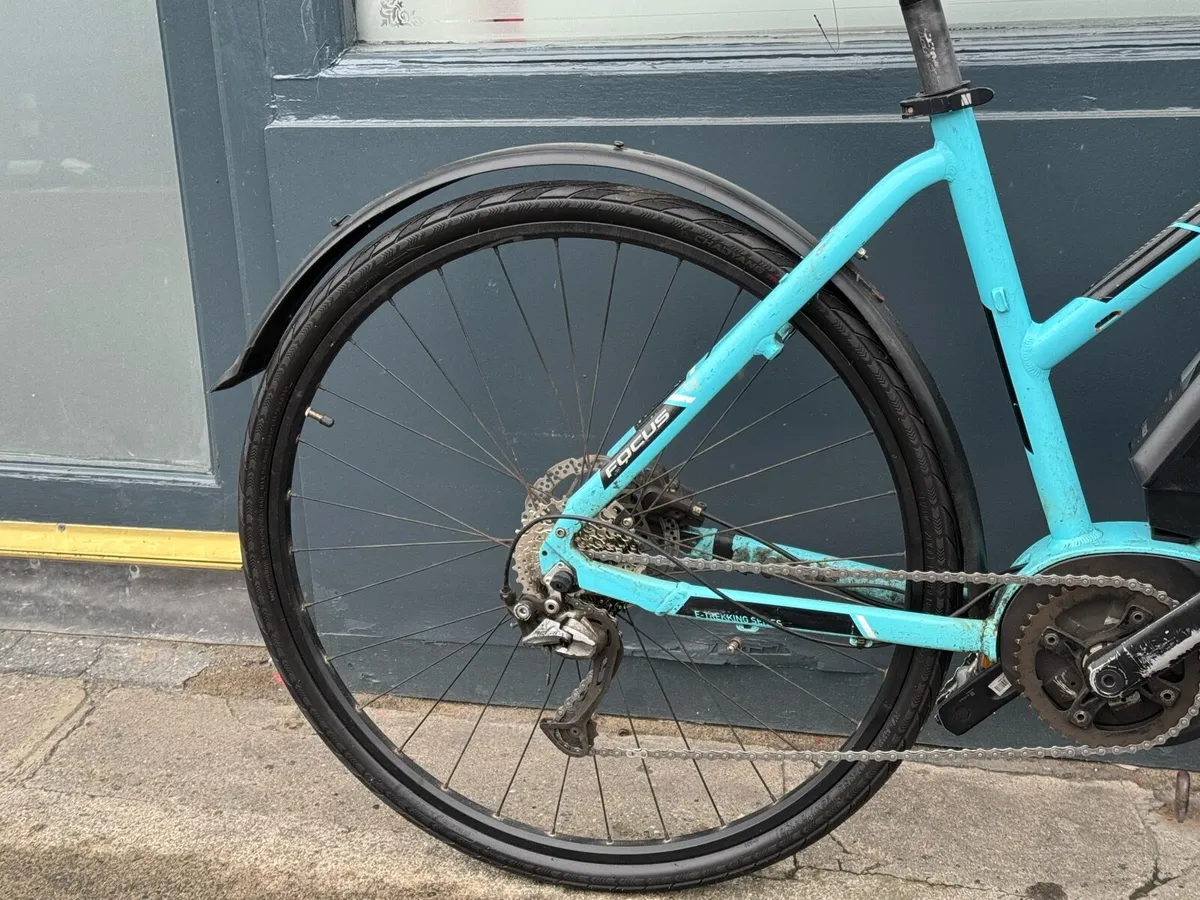 Focus Aventura Bosch E-Bike - Image 2