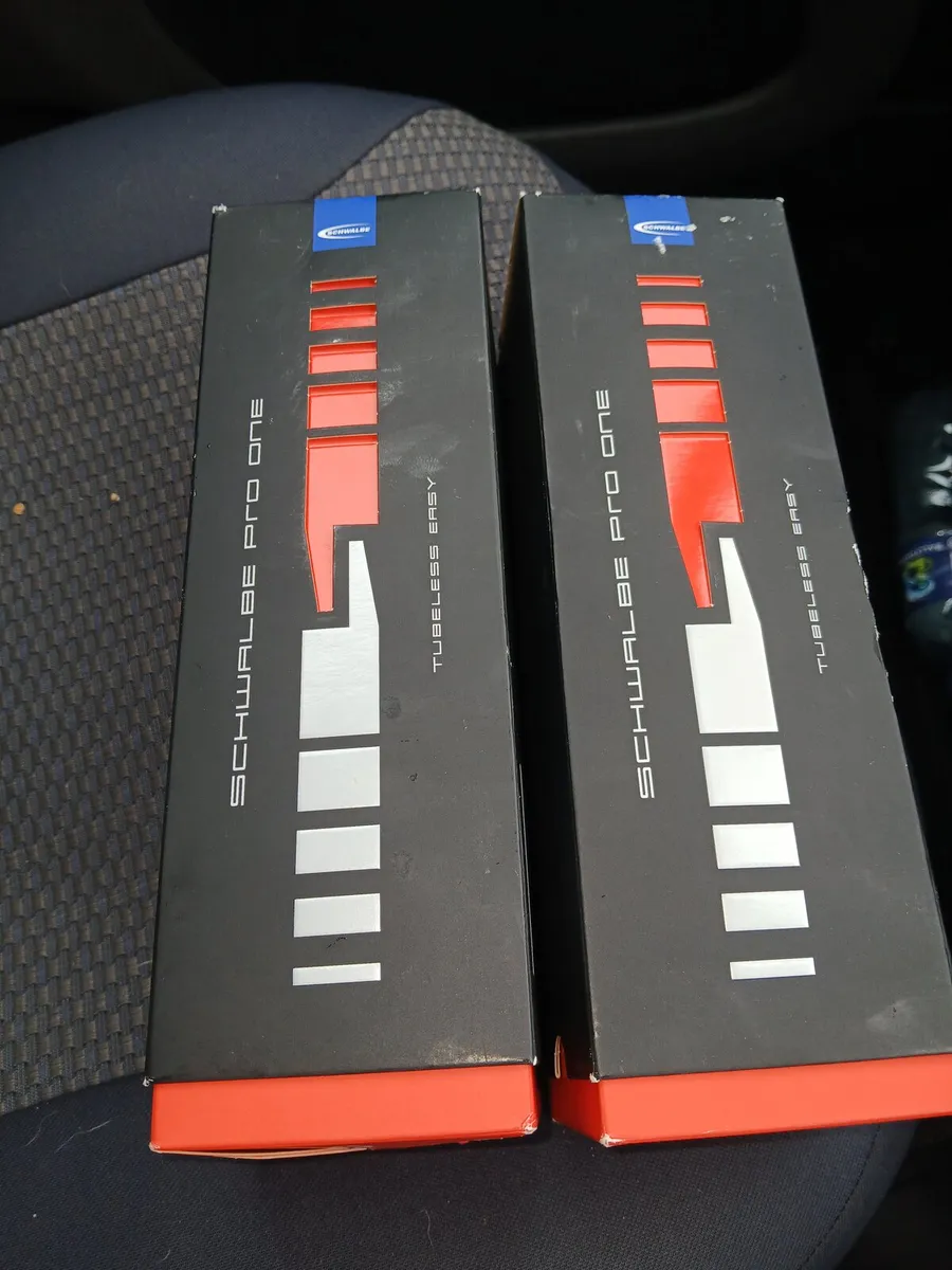Schwalbe pro one tubeless - Image 1