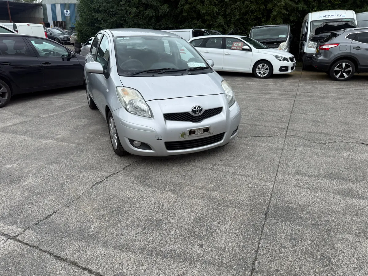 2012 Toyota Yaris 1.4 D4D Sport - Image 2