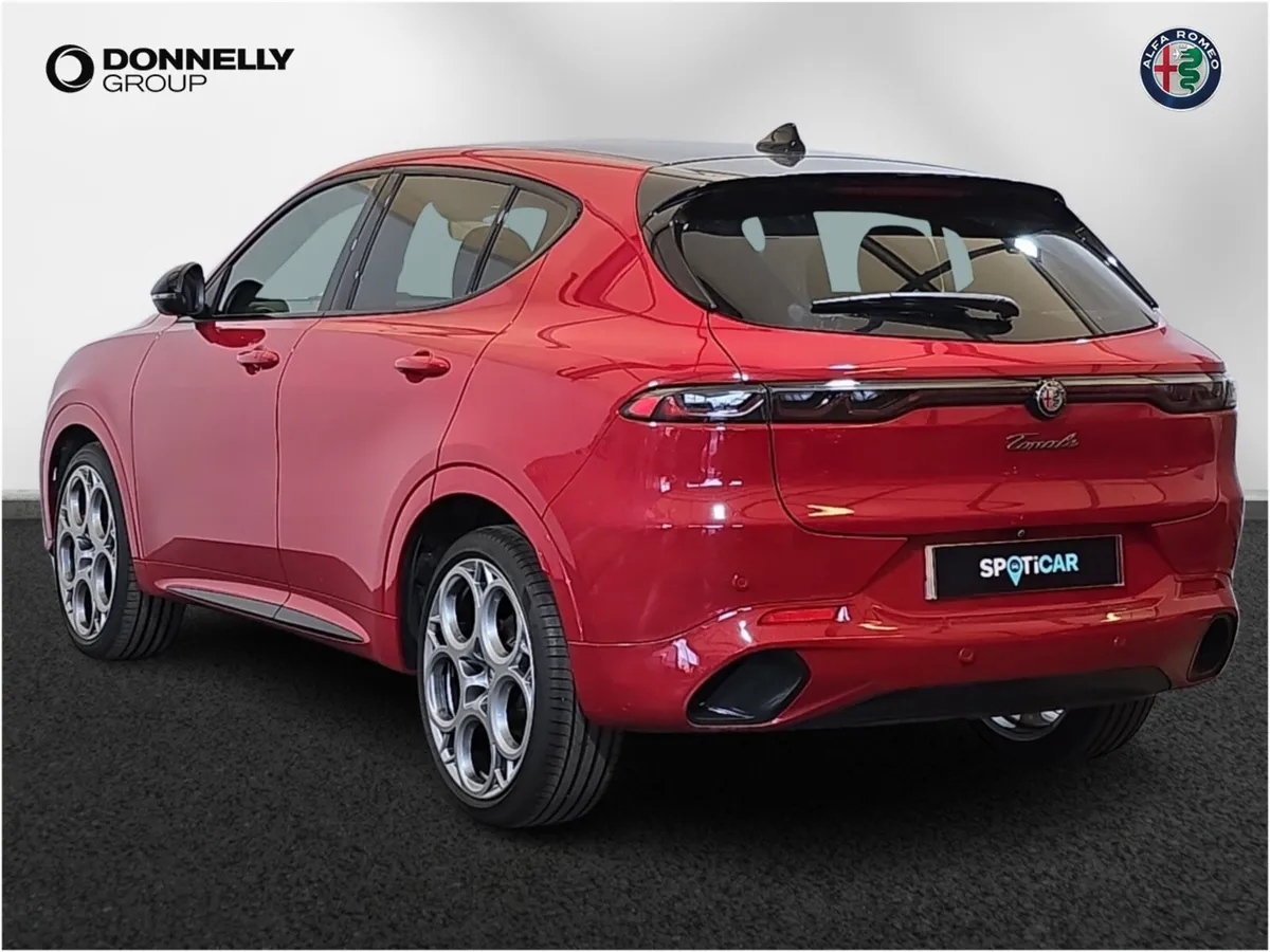 Alfa Romeo Tonale Hatchback Tributo Italiano - Image 2